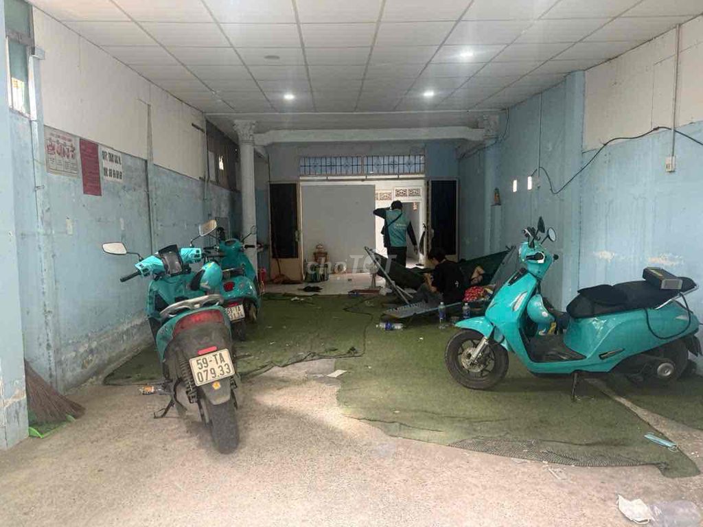 7 triệu/tháng, 1 phòng ngủ, nhà cấp 4 100m2 có 2PN gần chợ Tăng Nhơn Phú, quận 9