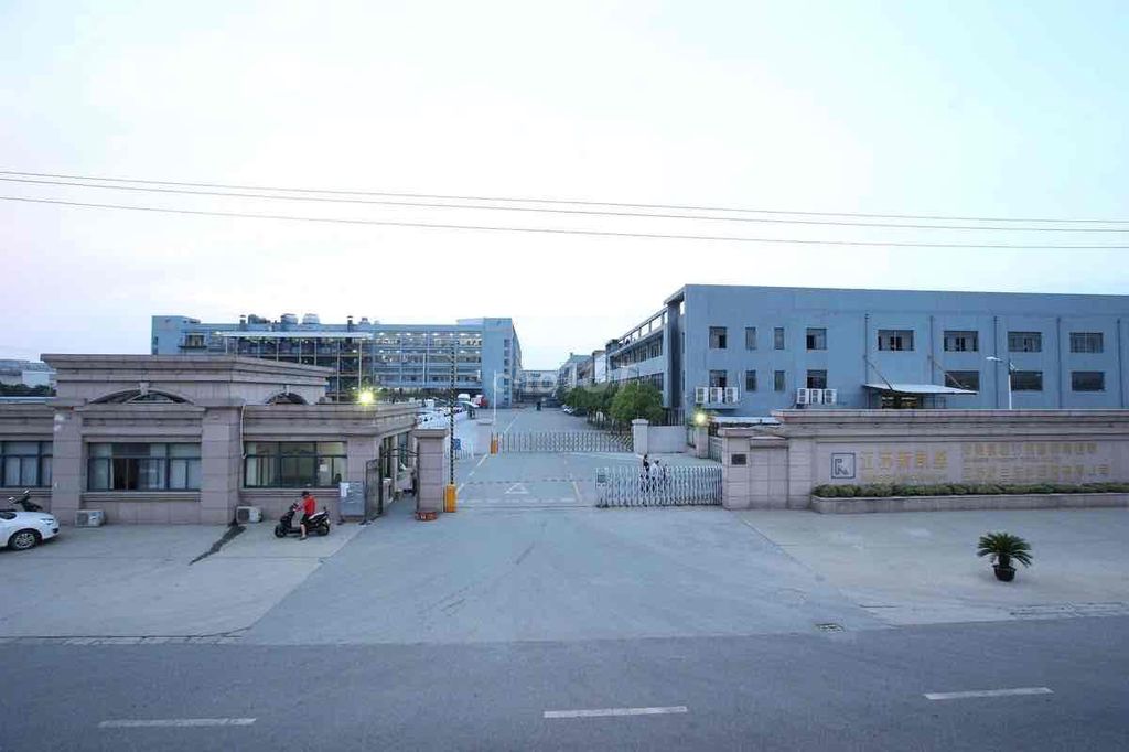 Продажа склада и офисного здания в промышленной зоне Tân Tạo 4108 м²