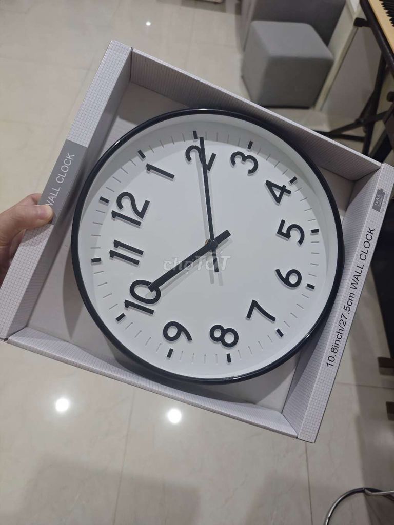 Настенные часы из пластика, Китай
