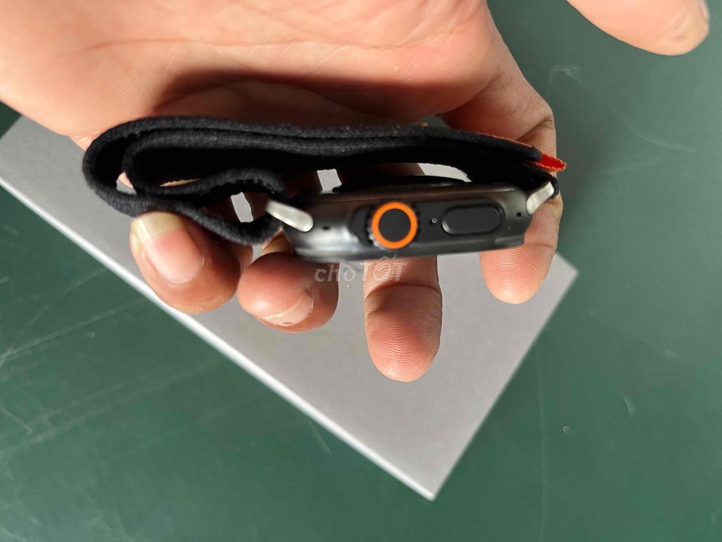Фото 3: Apple Watch Ultra 3 LTE eSIM Черный