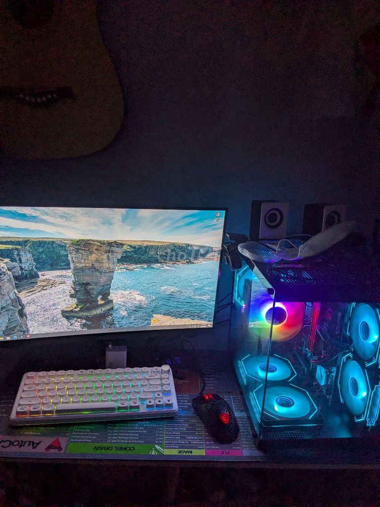 ИГРОВОЙ ПК I7-9700 16GB/256GB как новый