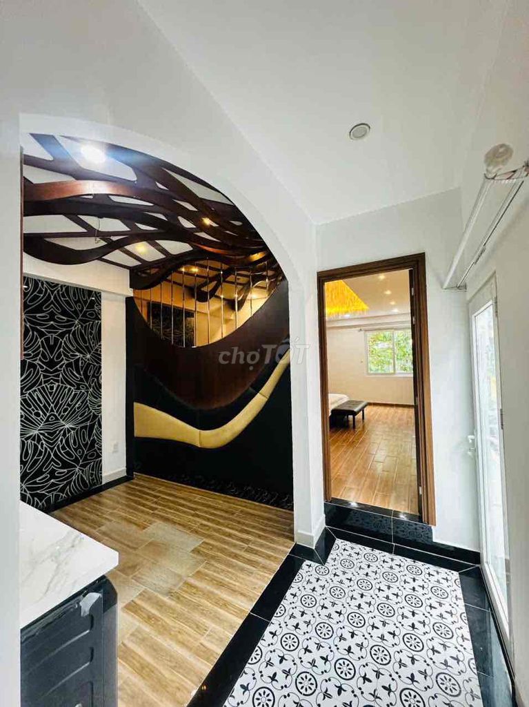 Квартира 1 спальня с балконом, полностью меблированная, 50 м², в центре района 7, рядом с Lotte