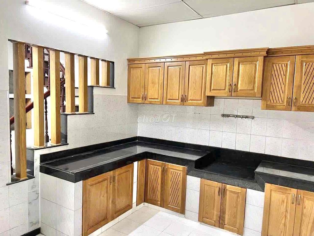 Фото 3: НОВЫЙ ПРОСТОРНЫЙ ДОМ 4,5*15м, 1 ЭТАЖ + 2 СПАЛЬНИ, 1 САНУЗЕЛ, ПЕРЕУЛОК ДЛЯ АВТО, 1/ ЛЕ ВАН ТХО, ГОВАП