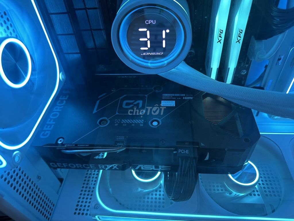 Фото 2: Видеокарта Asus RTX 5060ti 8GB