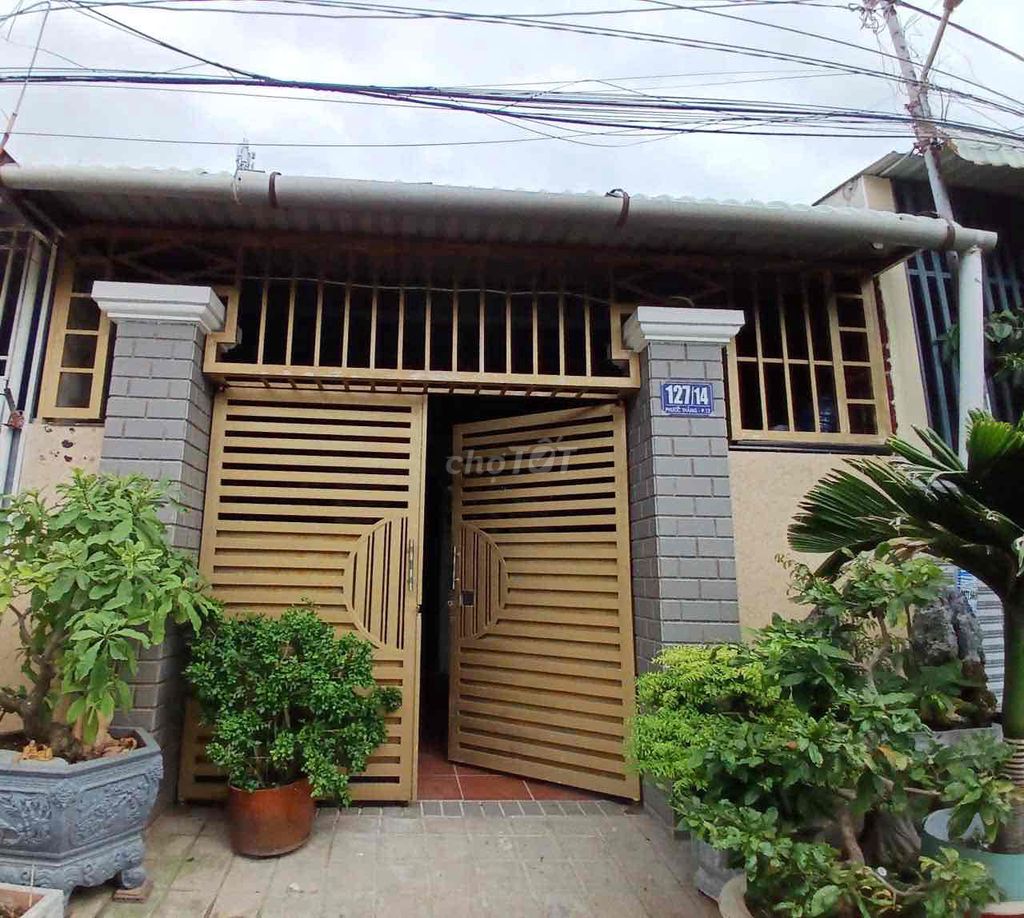 Chính chủ cần Bán Gấp nhà hẻm ô tô