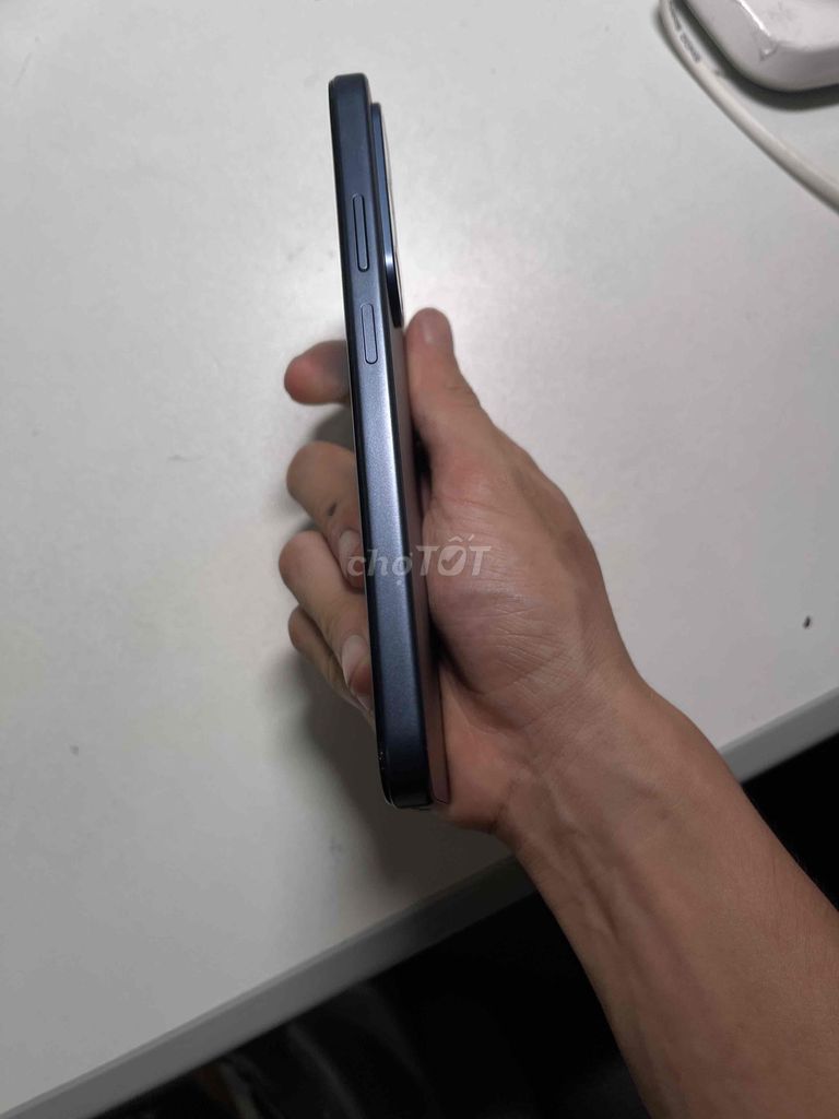 Фото 3: Realme C100x 4GB/128GB темно-синий