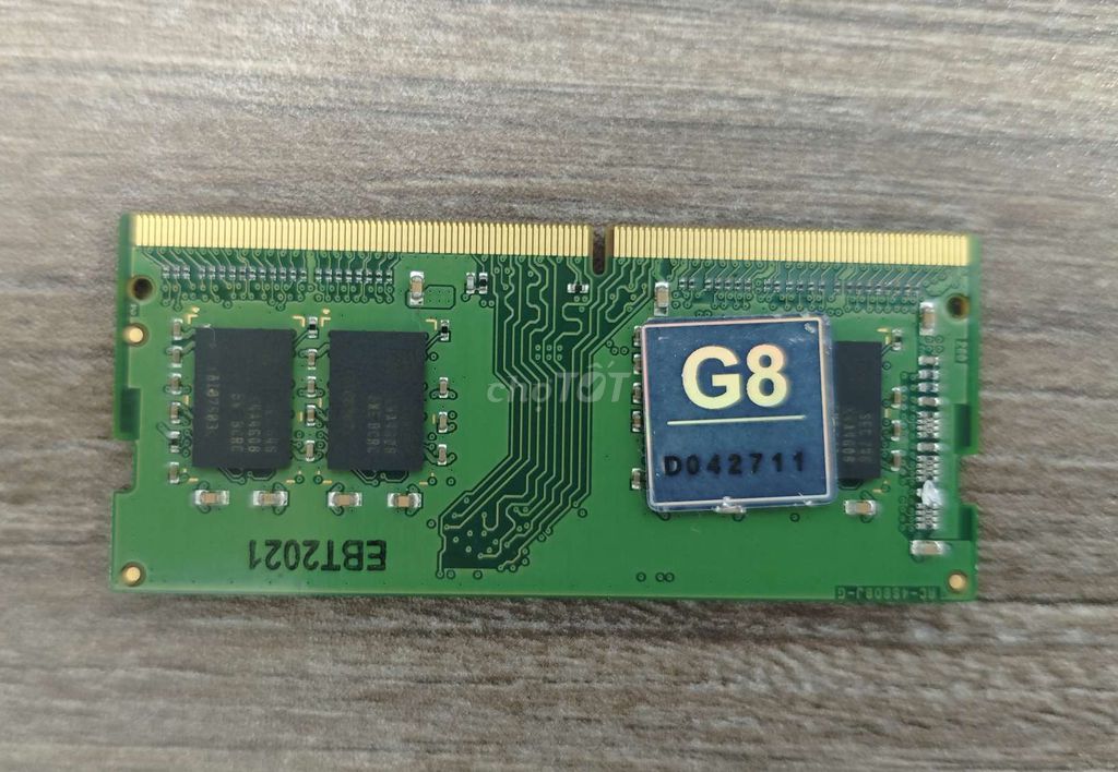 Оперативная память для ноутбука CSCOO DDR4 4GB 2400MHz как новая