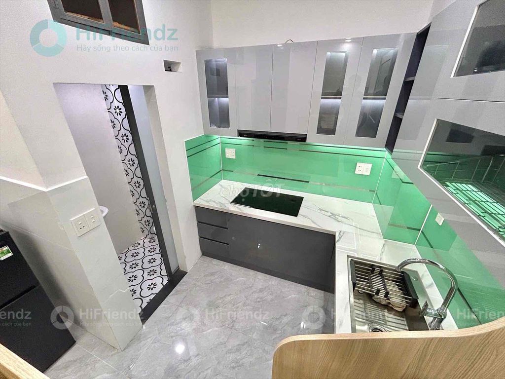 Комната рядом с рынком Фам Ван Хай. Район Танбинь