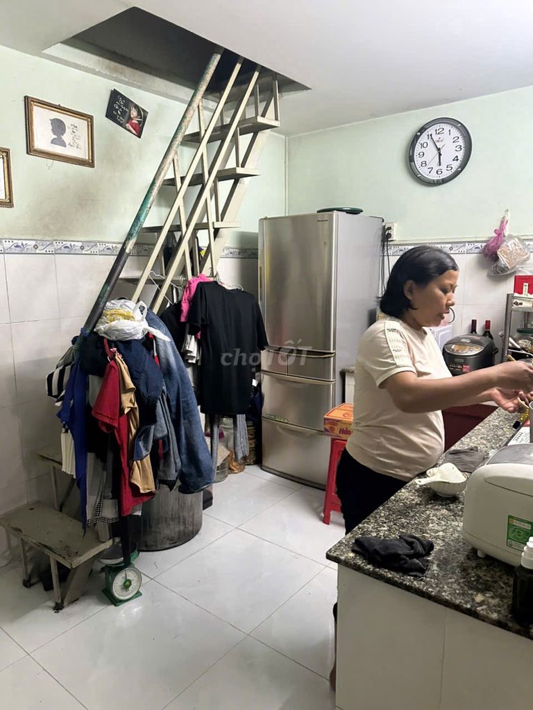Фото 3: Собственник продаёт дом в переулке Нгуен Ван Куа, район 12