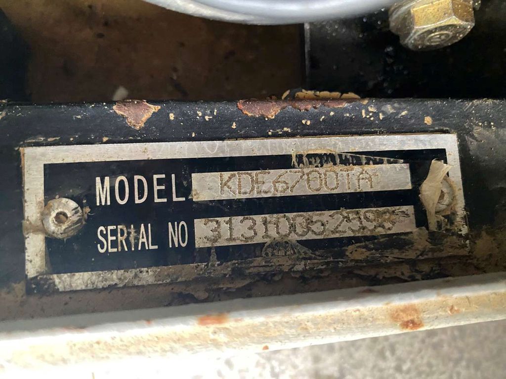 Фото 2: Дизельный генератор 5кВт с шумоподавлением KDE6700TA