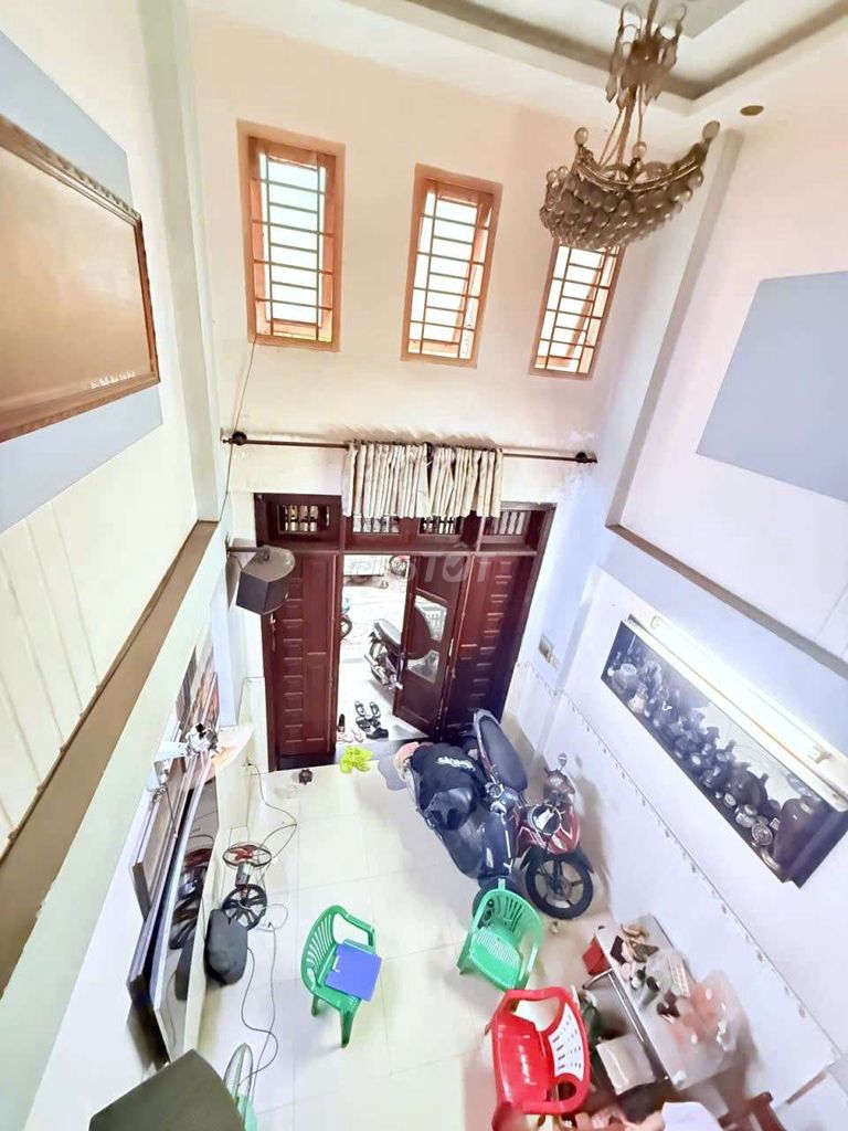 Фото 2: 🏠 ДОМ В ПЕРЕУЛКЕ 4 ЭТАЖА ЖЕЛЕЗОБЕТОН 37М² – СОБСТВЕННИК СРОЧНО ПРОДАЁТ, ХОРОШАЯ ЦЕНА
