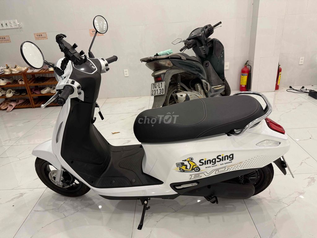 Электроскутер VinFast Evo Grand 2026 Белый 480км