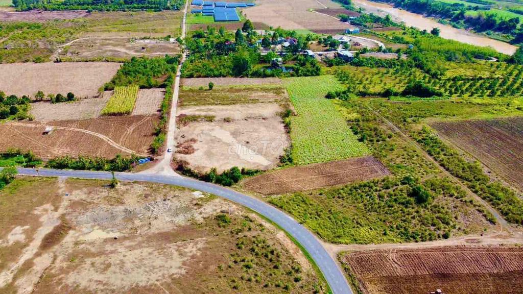 🌟 Продажа земли в Сонг Кау, Кхань Винь ✔️ Площадь 1587 м2 (ширина 15 метров) ✔️
