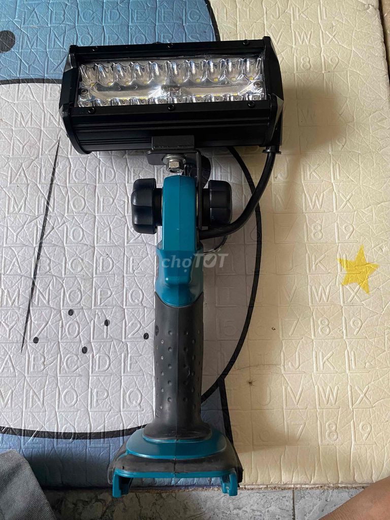 Фонарь Makita ML185 сине-черный