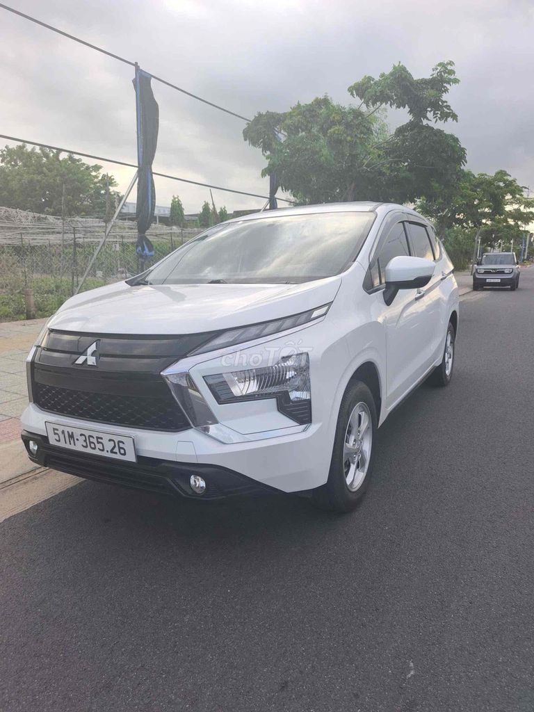 Mitsubishi Xpander Eco белый, автоматическая коробка передач