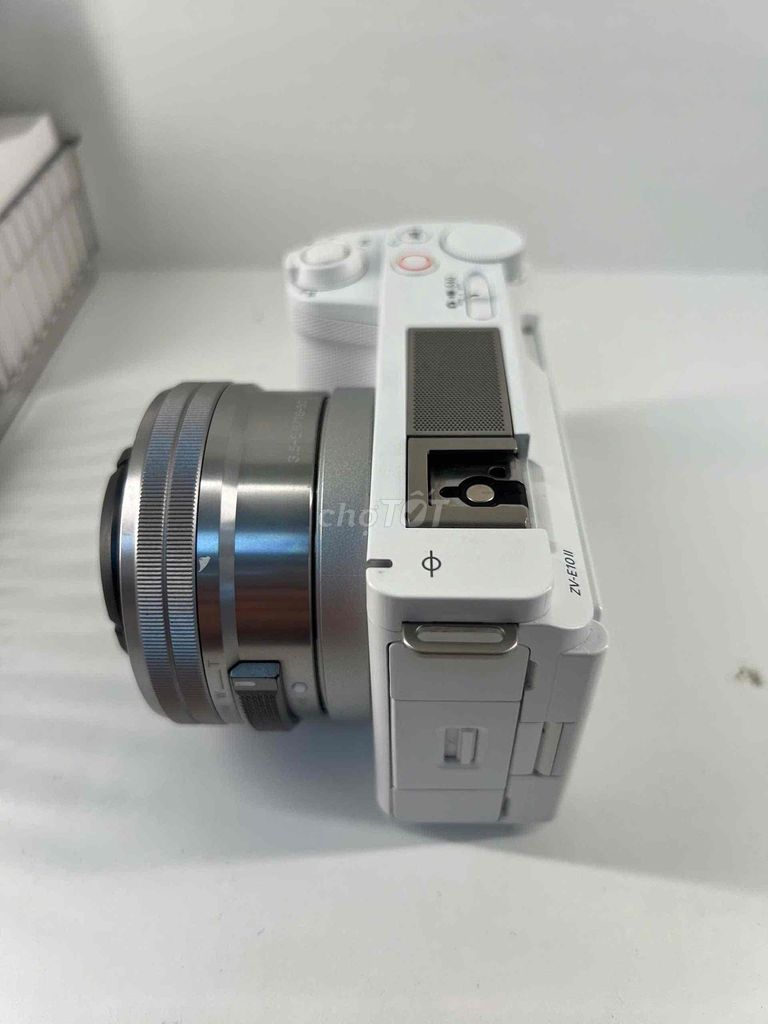 Фото 3: Камера Sony ZV-E10 II Белая Таиланд