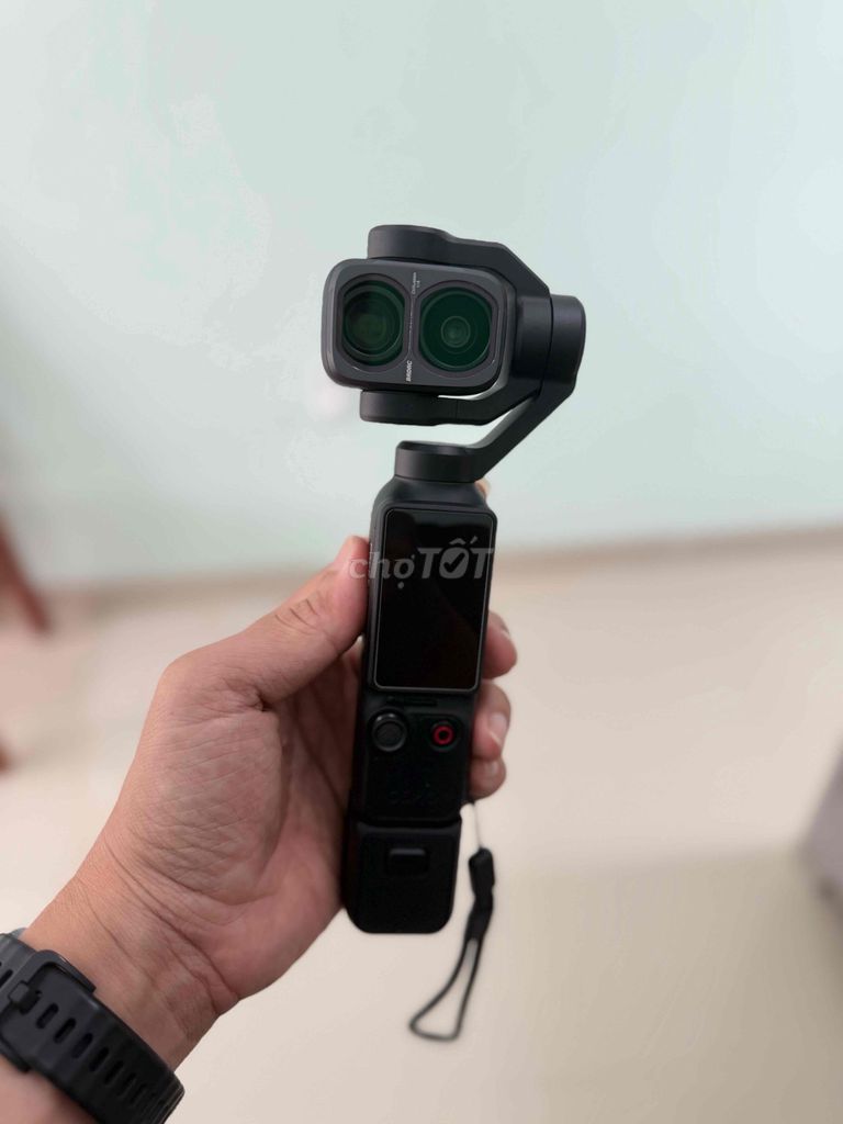 Фото 2: Камера DJI Pocket 4p черная, б/у