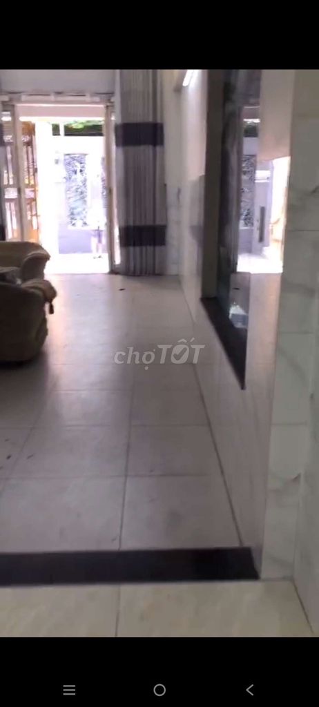 Фото 2: Аренда дома в переулке 5 м, сквозной проезд, 4x16, 1 этаж-антресоль, 2 этажа, 4 спальни, 4 санузла, терраса