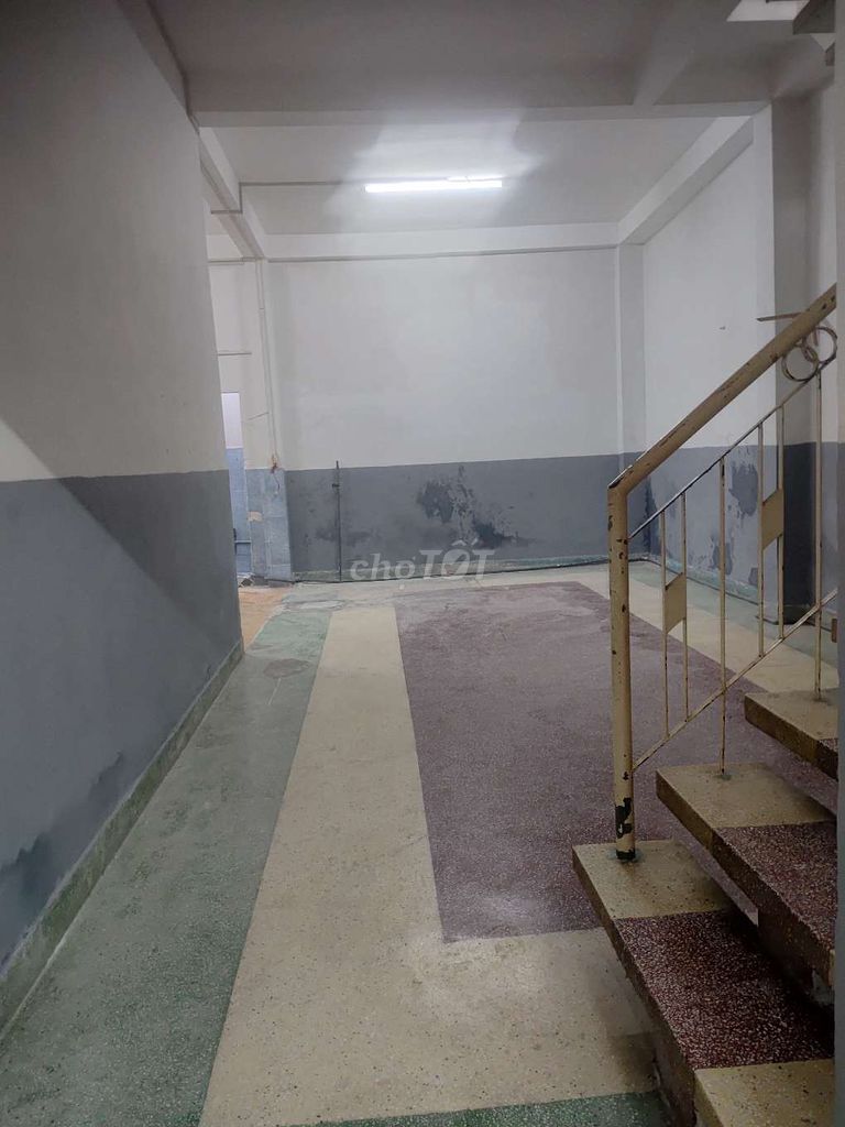 Фото 3: Дом в аренду H.216, улица Зыонг Ба Чак, район 2, 6x20 м, 1 бетонный этаж, цена 12 млн