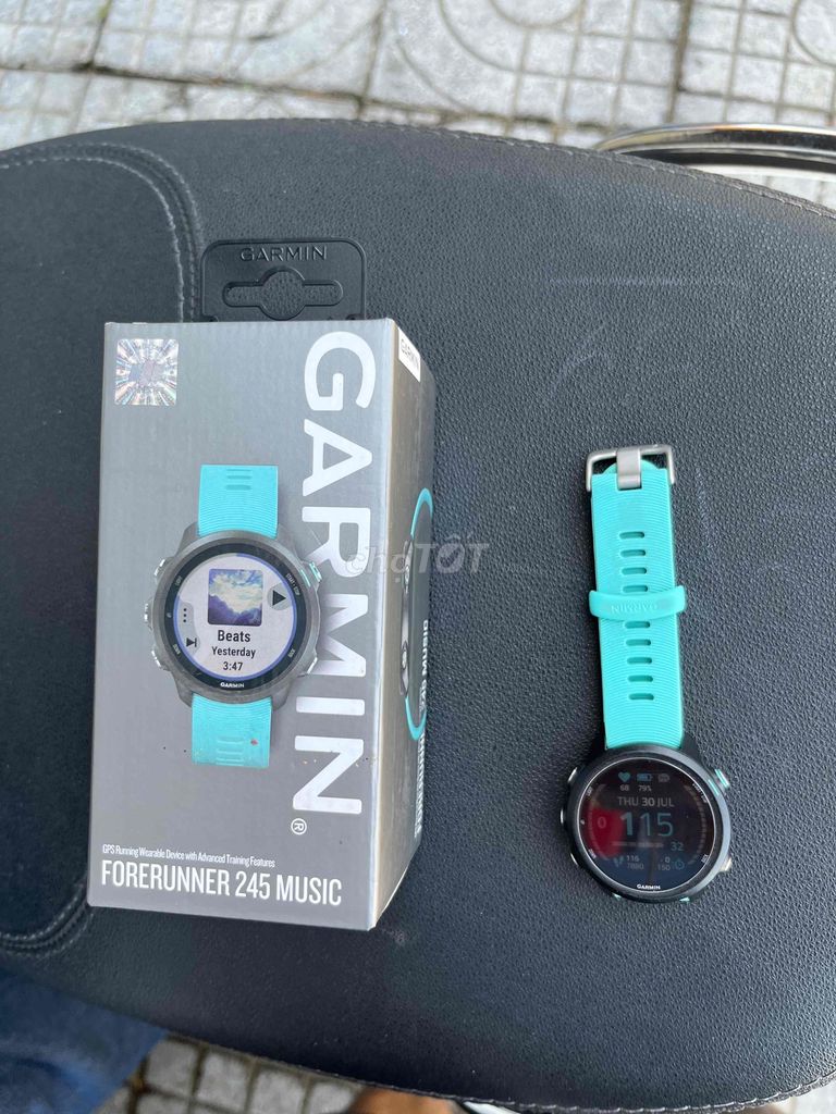 Часы Garmin Forerunner 245 Music