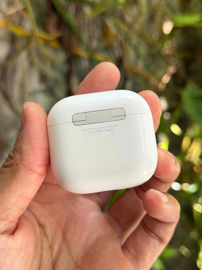AirPods 4 как новый, VNA оригинал, гарантия до 6/2027