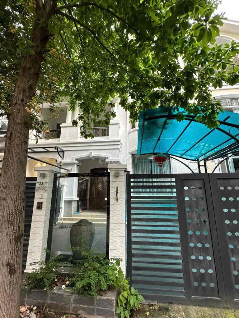 Аренда виллы в районе Нам Вьен - Phú Mỹ Hưng