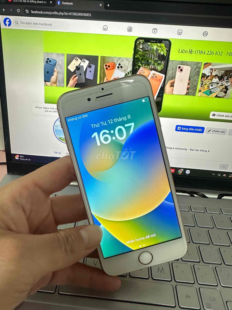 Apple iPhone 8 64GB розовое золото как новый