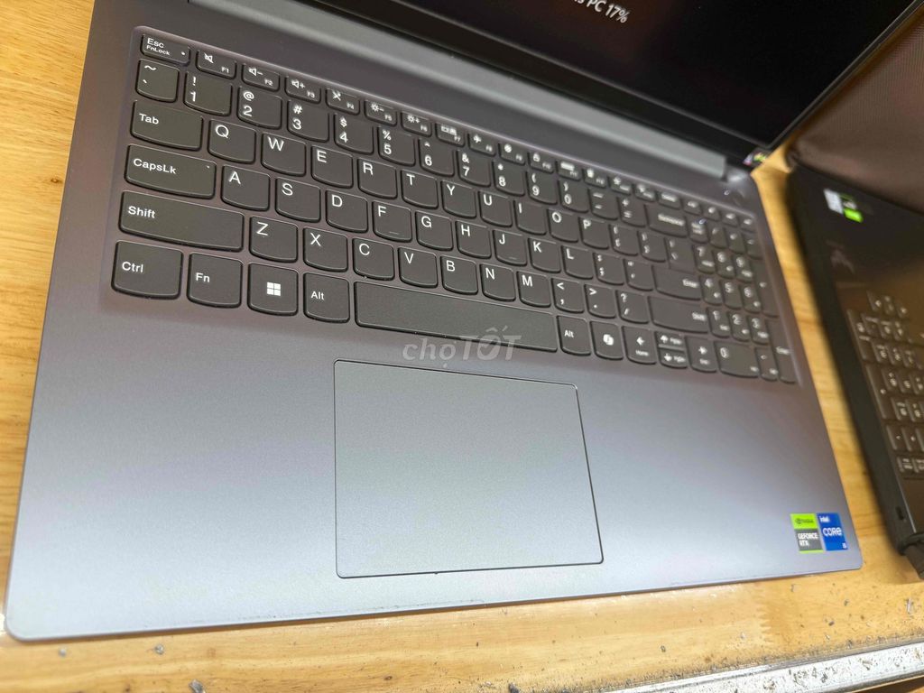 Фото 3: Lenovo LOQ Essential i5 12450HX 15.6 дюймов 12GB/512