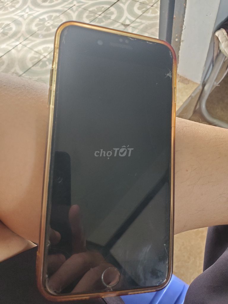 iPhone 7 Plus сломан