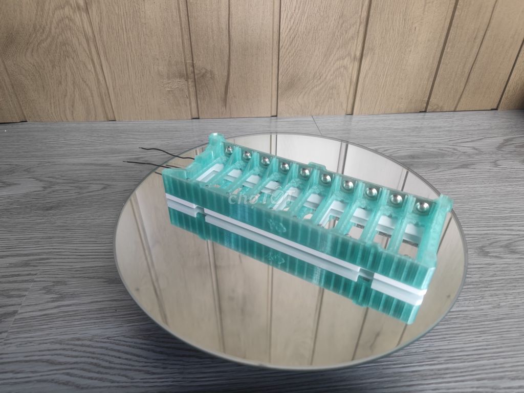 Разноцветный держатель для балансировки аккумуляторов из PETG