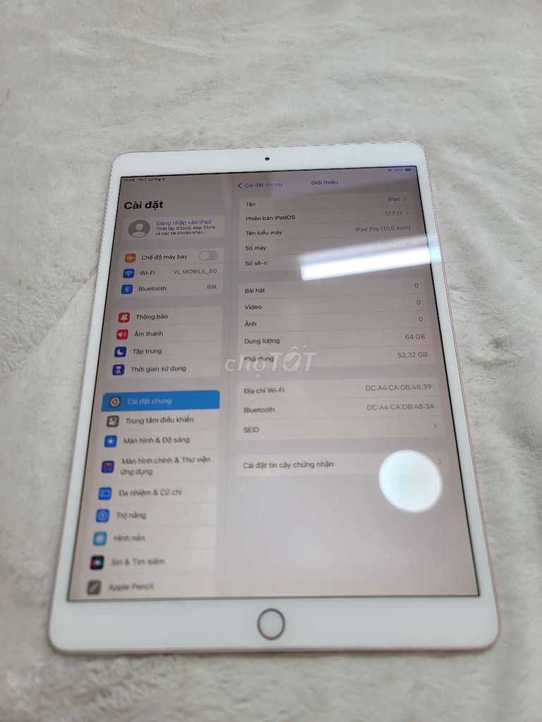 Фото 2: Apple iPad Pro 10.5 64GB розовое золото
