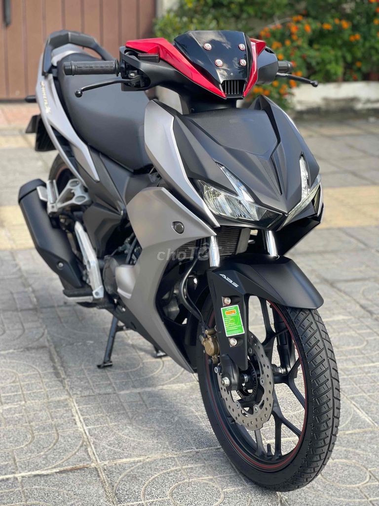 Honda Winner X ABS 2021 серебристо-серая матовая