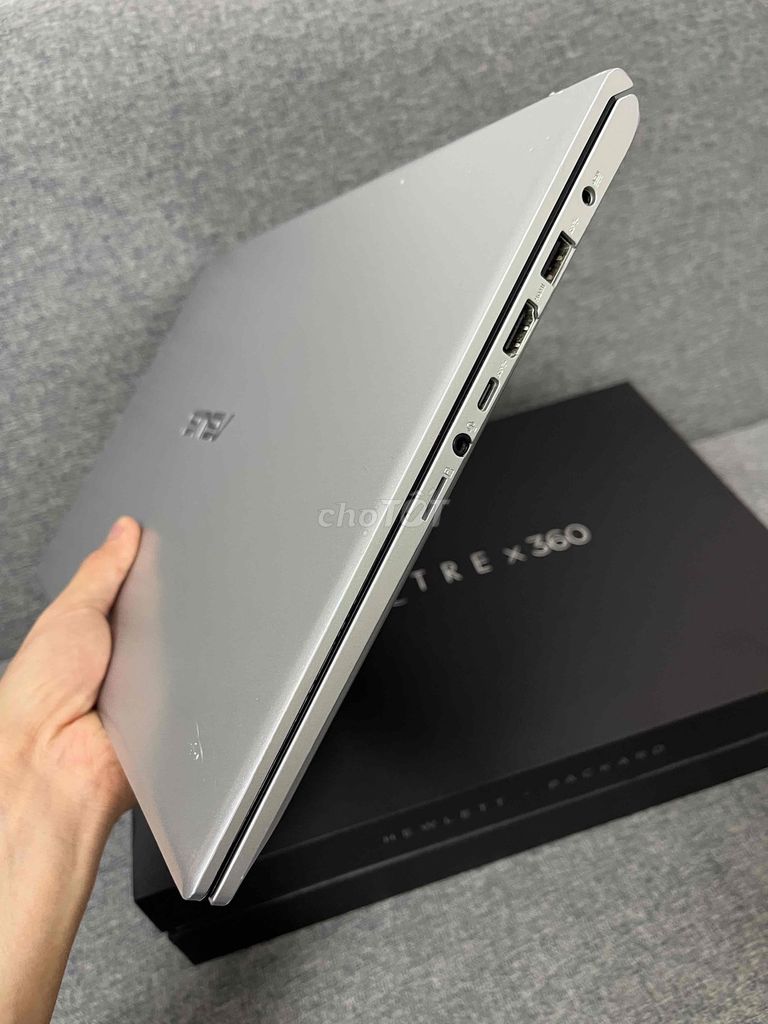 Фото 3: ASUS Vivobook i5 1035G1 15 дюймов
