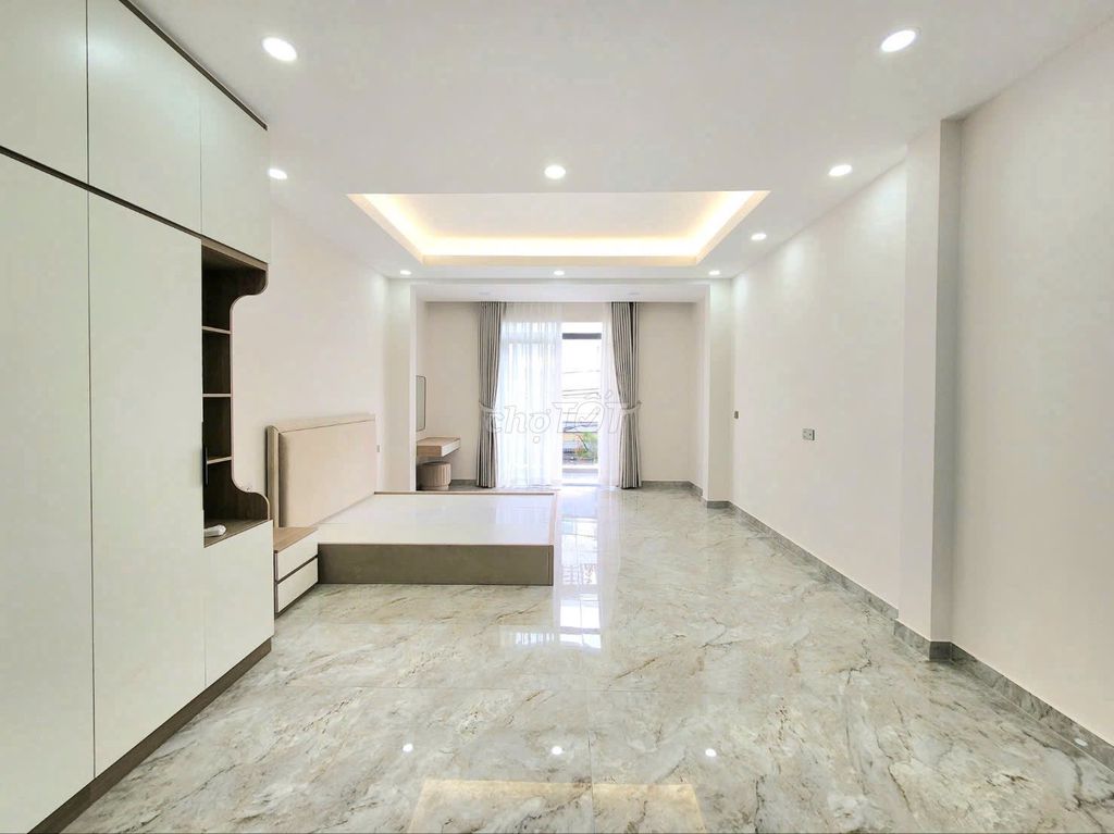 Фото 2: 🏡 Продаётся новый дом 100% на фронтальной улице для бизнеса Bình Phú 1💥 4x19м, 5 этажей, 7 спален — заезжай сразу