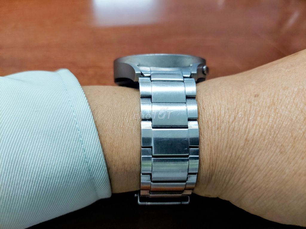 Фото 3: Samsung Galaxy Watch 5 Pro серебристый