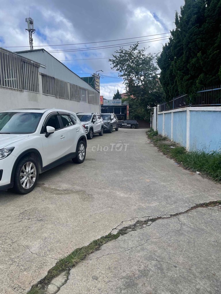 Фото 2: Земельный участок на улице Хунг Выонг..