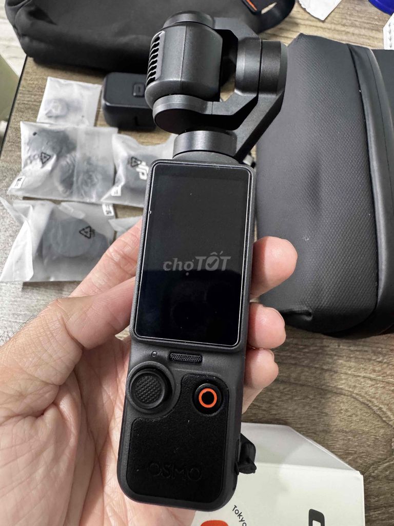 Фото 2: DJI Osmo Pocket 4 combo lướt