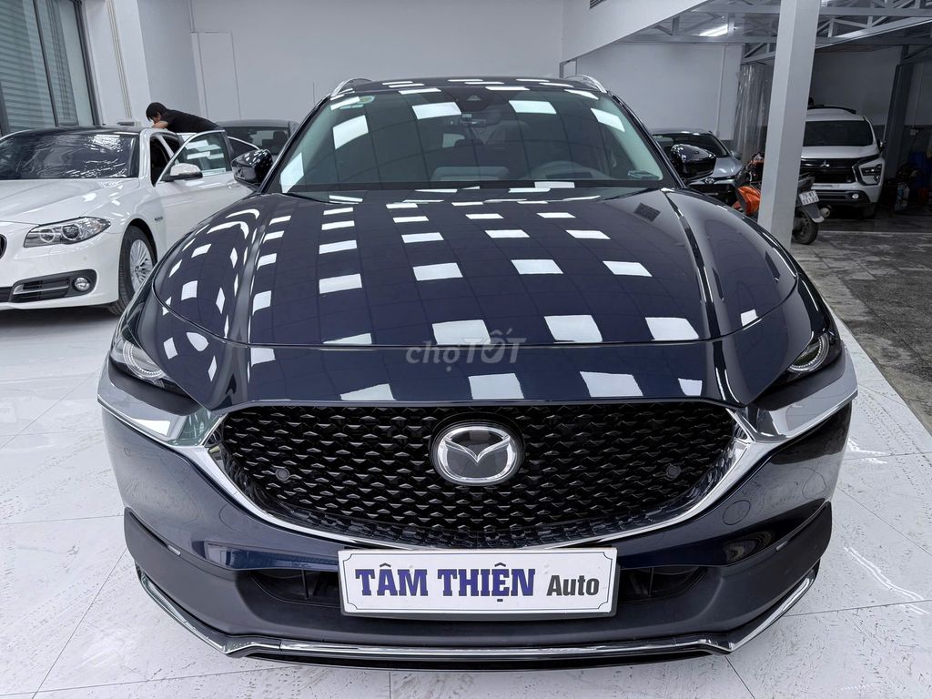 Фото 2: Mazda CX-30 Premium 2022 Xanh đen Nhập khẩu