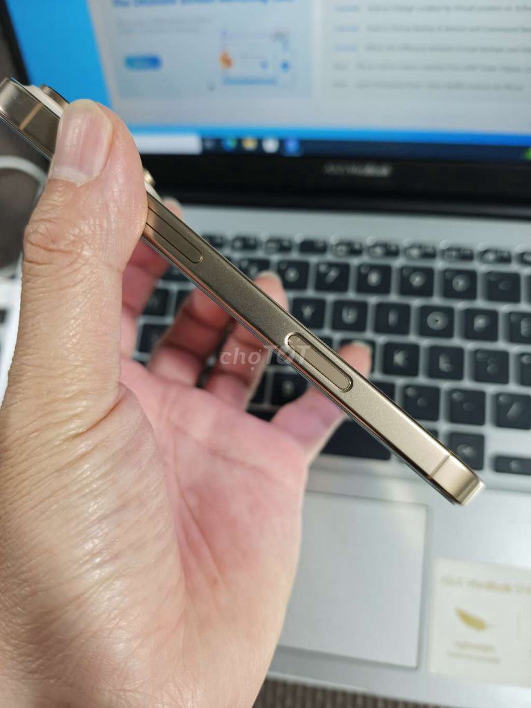 Фото 3: iPhone 16 Pro 128G zin áp có khay sim giao lưu
