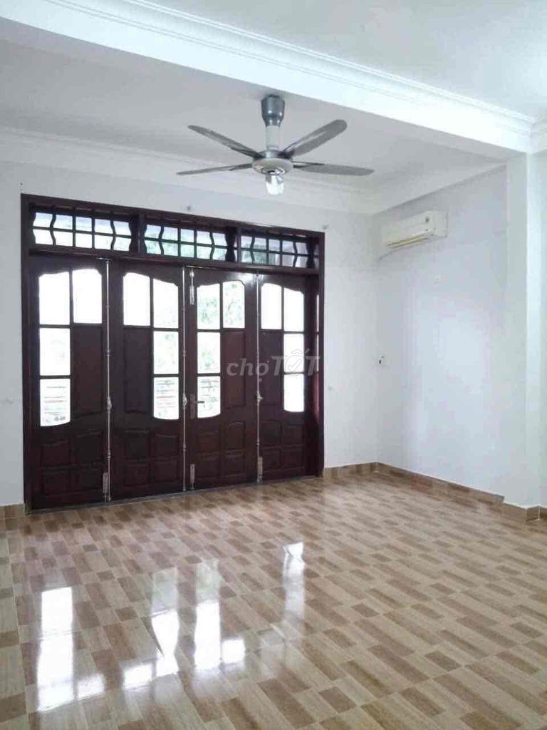 Фото 2: CHO THUÊ NHÀ 3 TẦNG VỪA Ở VỪA KD KHU SÁT BIỂN HỒ NGHINH