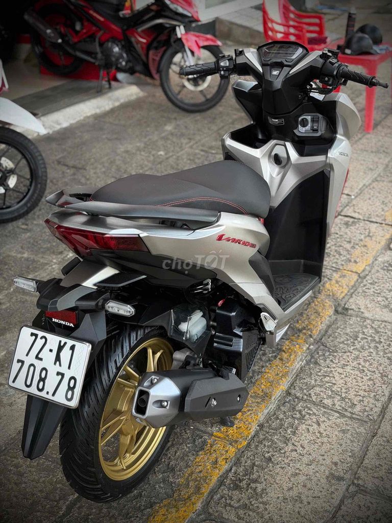 Фото 2: Honda Vario 150 2021 Odo 10k km chuẩn chính chủ