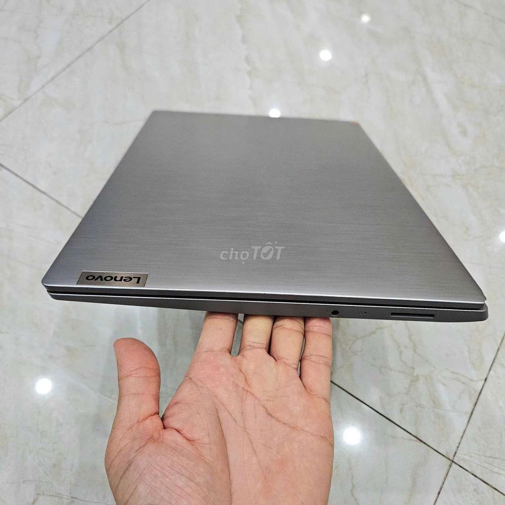 Фото 3: Lenovo IdeaPad gen10 Ram 8GB/256GB серебристый