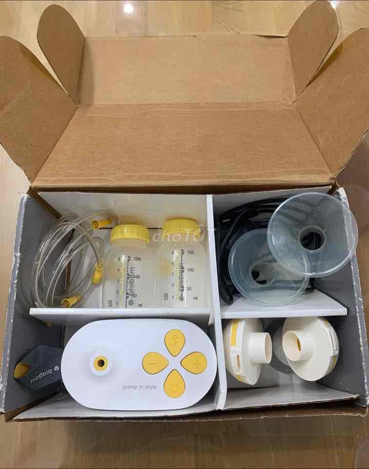 Молокоотсос Medela