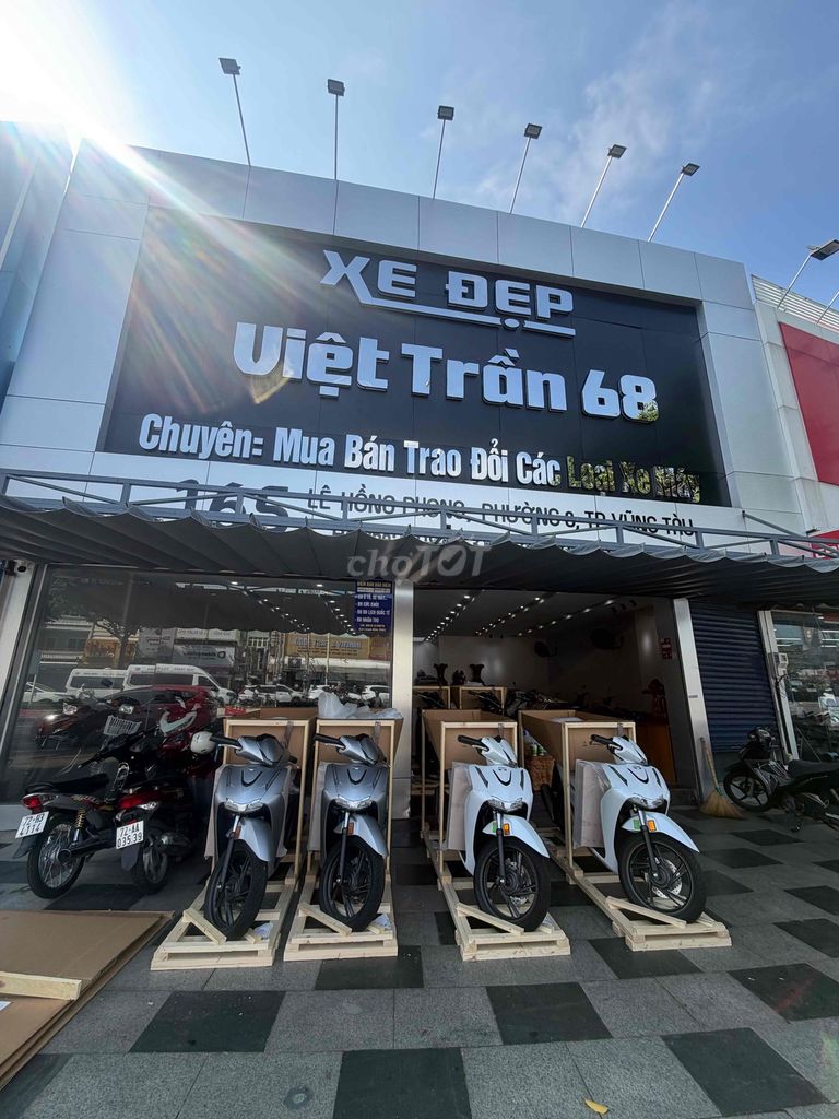 Honda SH Белый Серебристый Покупка продажа обмен