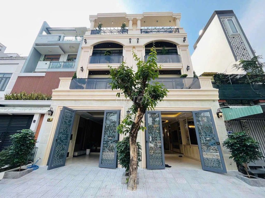 Продажа красивого дома 4 этажа + терраса с лифтом рядом с Phú Mỹ Hưng, улица D5B, район 7