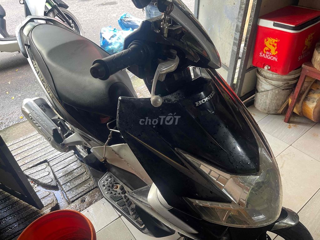 Фото 2: Honda Air Blade черный