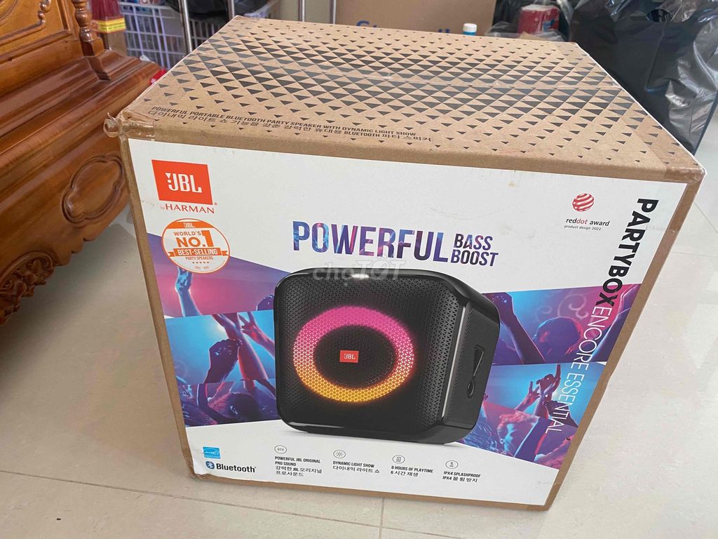 Колонка Bluetooth JBL Partybox Encore Essential черная