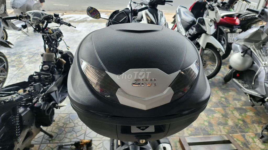 Кофр Givi для Exciter 150 черный