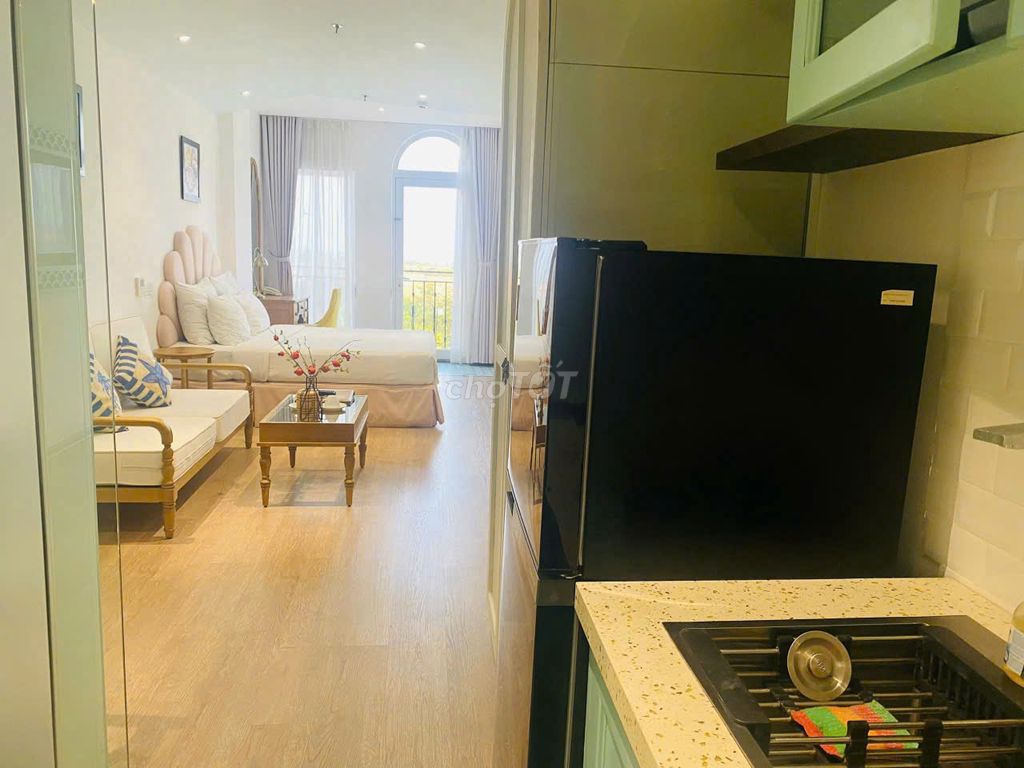 Фото 2: АРЕНДА КВАРТИРЫ У МОРЯ - РЯДОМ С CROWNE