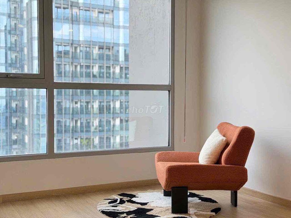 Фото 2: ОТКРЫТИЕ КВАРТИРЫ В ЖИЛОМ КОМПЛЕКСЕ С НОВОЙ МЕБЕЛЬЮ VINHOMES CENTRAL PARK